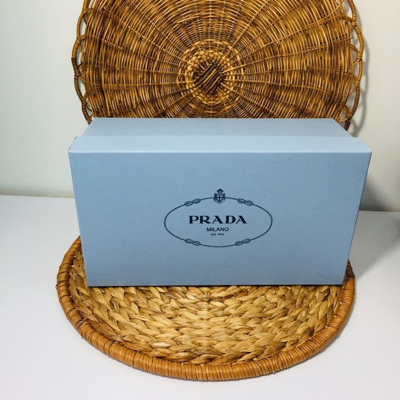 ❌ SOLD ❌Box, PRADA. Empty shoe box - Picture 13 of 16
